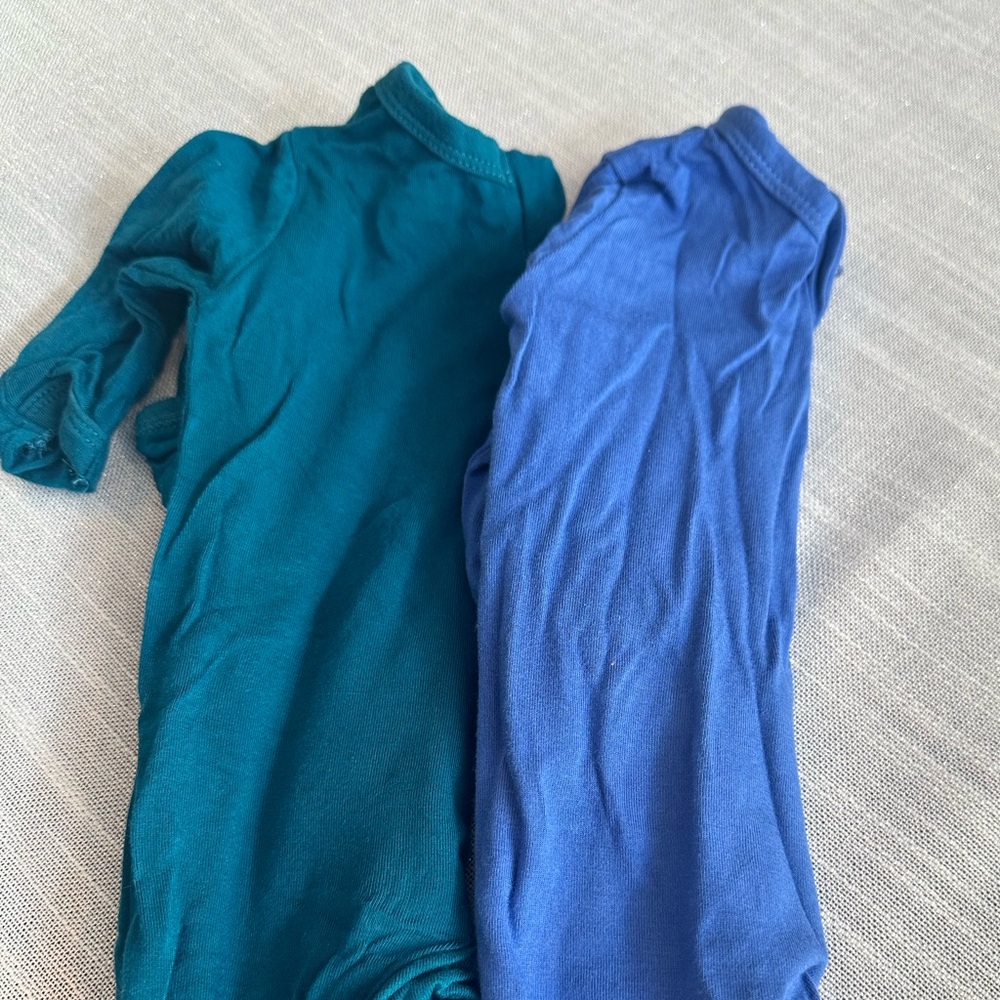 Kyle Baby newborn zippered footie set of 2